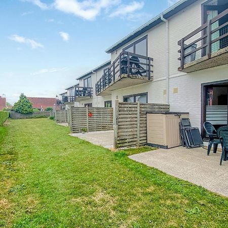 Beautiful Apartment In Bredene With Kitchen Exteriér fotografie